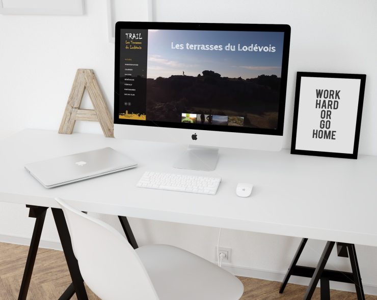 smartmockups_jejzz7w1