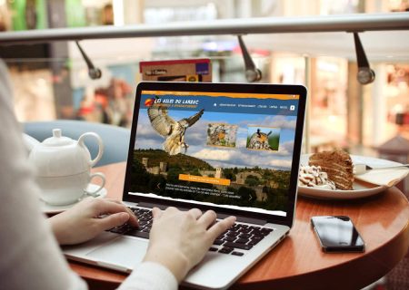 smartmockups_jezh1936-web